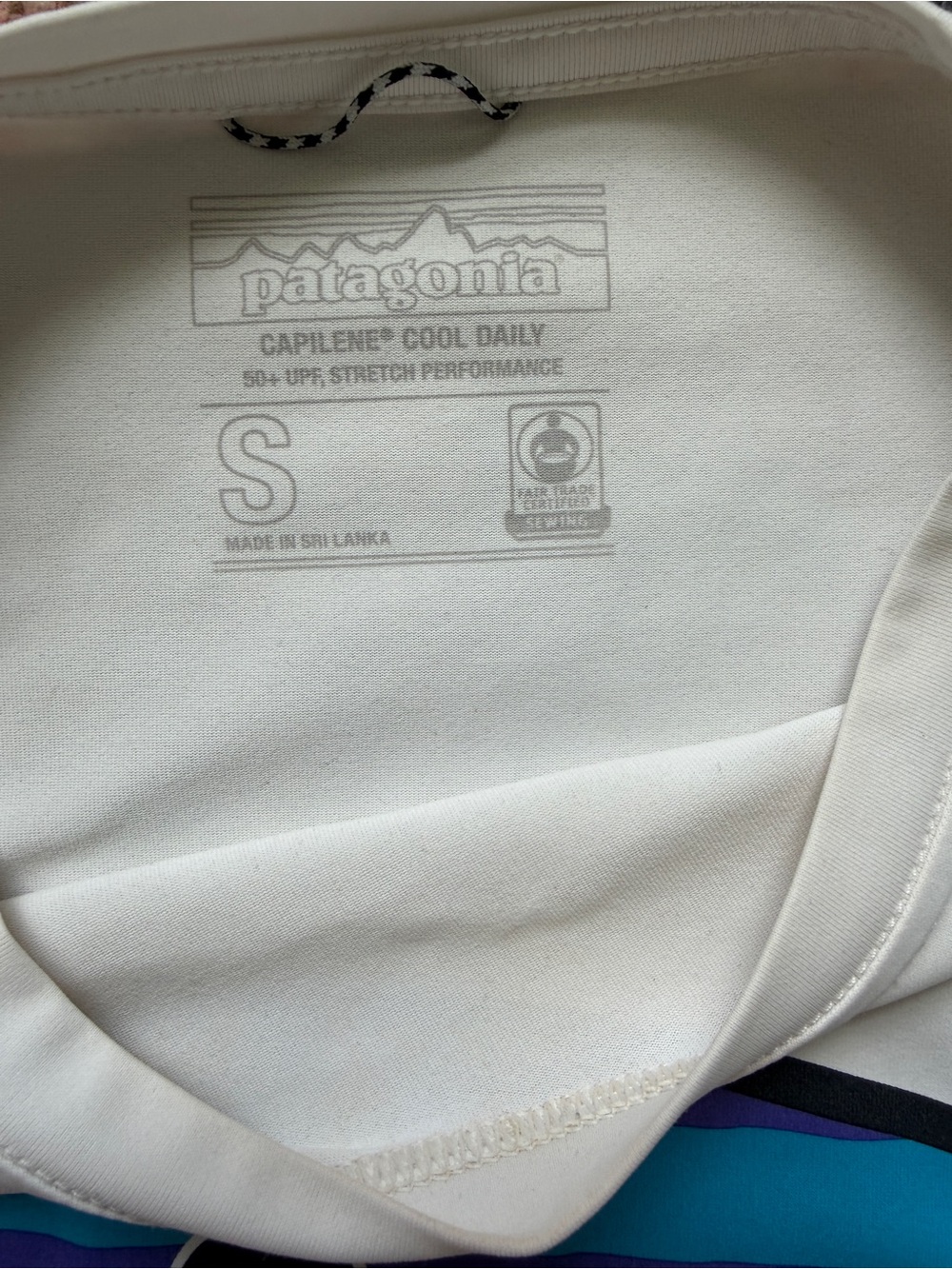 Patagonia Long Sleeve - Picture 2 of 3